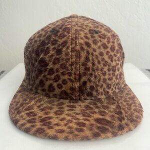 🌺 Vintage New Era Leilow “Leopard” Fitted Hat Size 7 1/2